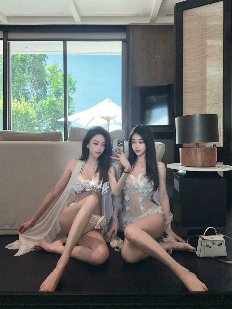 Image gallery image