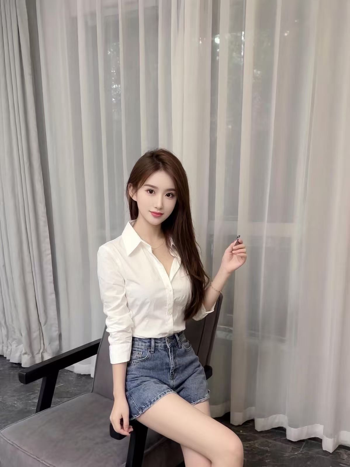 Image gallery image